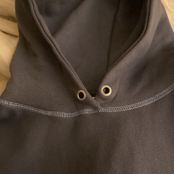 NWT Champion LIFE
Reverse Weave® Contrast Stitch Cinch Hoodie - Picture 5 of 7